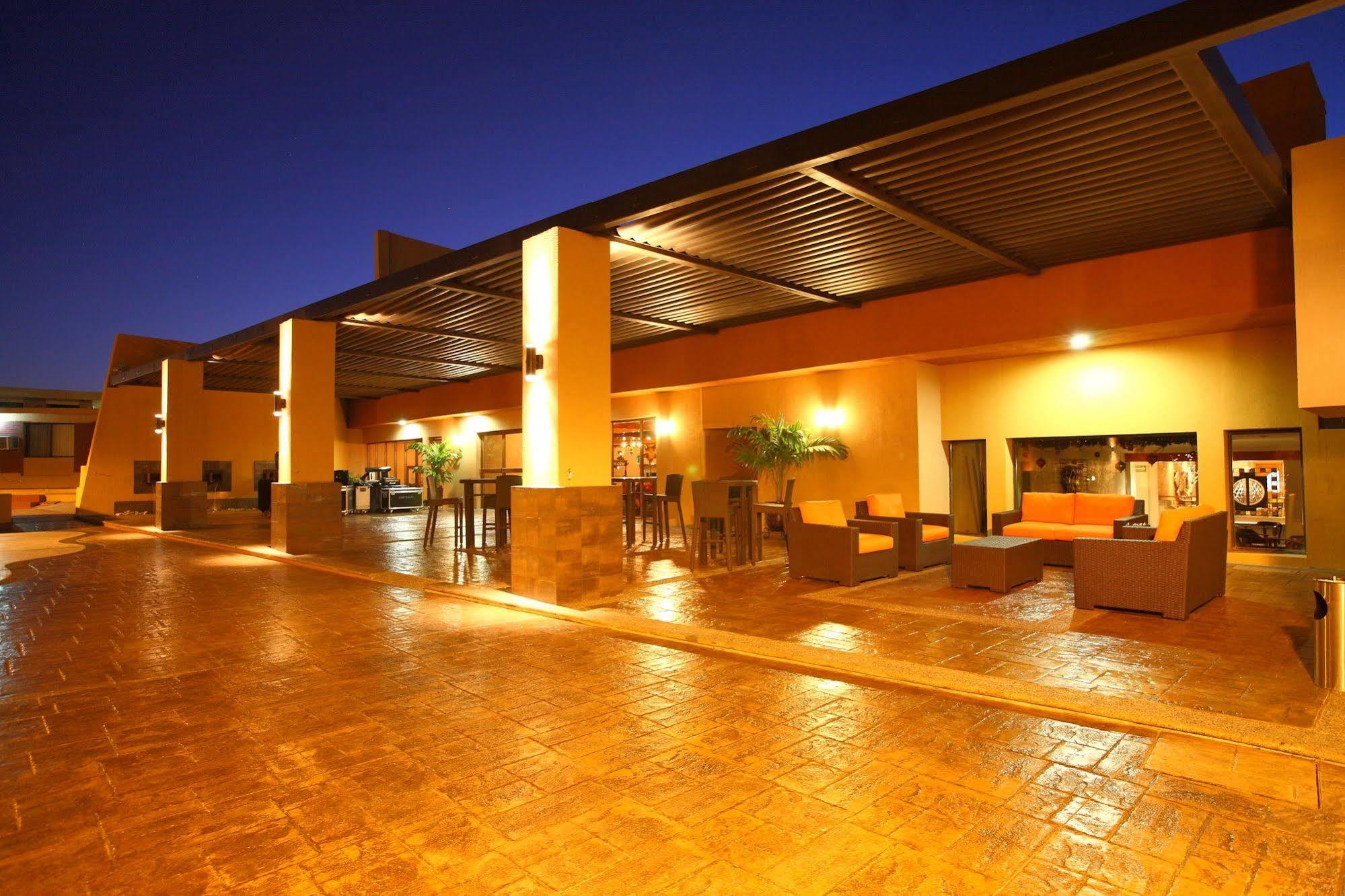 Hotel Gandara Эрмосильо Экстерьер фото